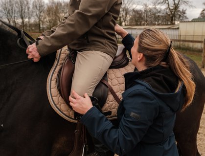 Checken van de ademhaling tijdens het paardrijden